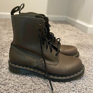 Army Green 1460 Women's Smooth Leather Lace Up Boot